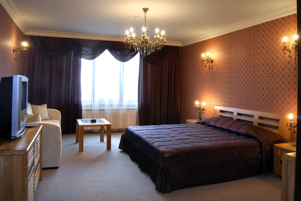 Hotel Unikat Velingrado Habitación foto